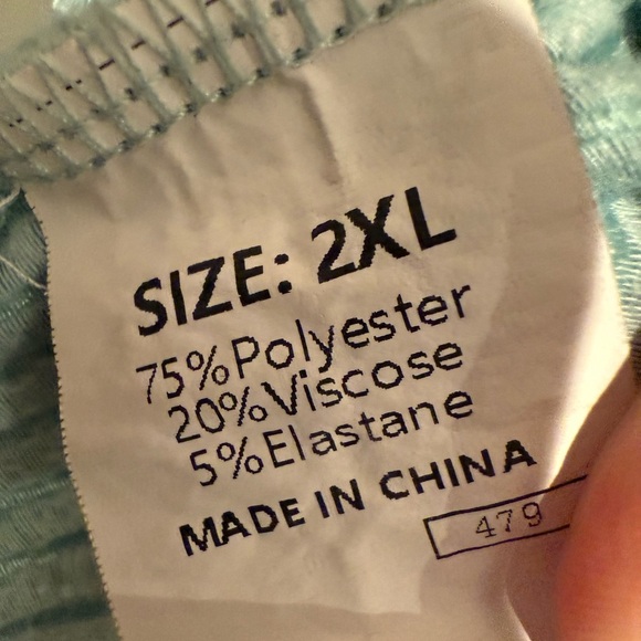 Dokotoo Women's Casual Oversized Short Sleeve Solid Color Loose Texture 2XL - Picture 4 of 4